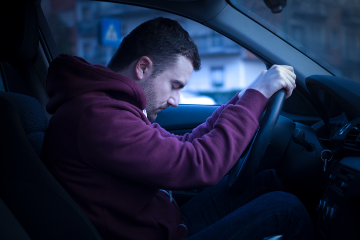 10 Essential Tips for Staying Alert and Focused Behind the Wheel - The impact of sleep deprivation on driving ability